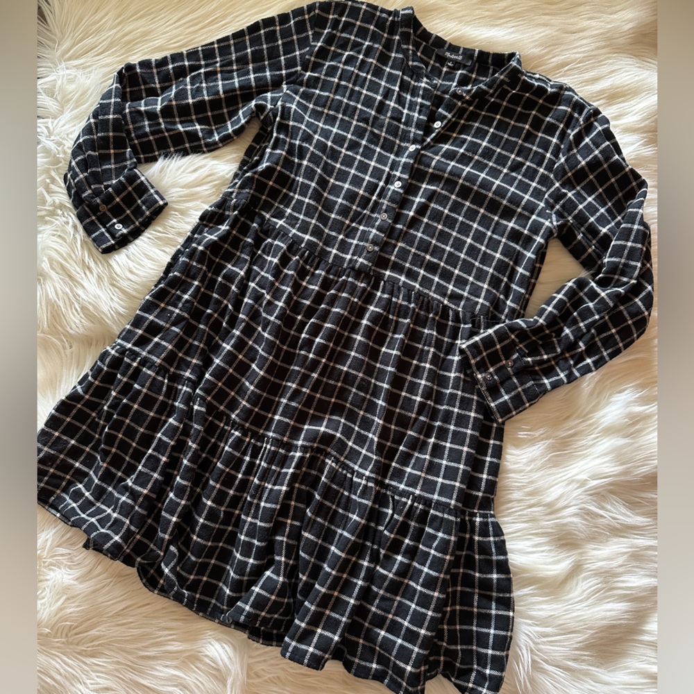 ⬇️ $20.  Madewell Plaid flannel dress tunic ruffles button down